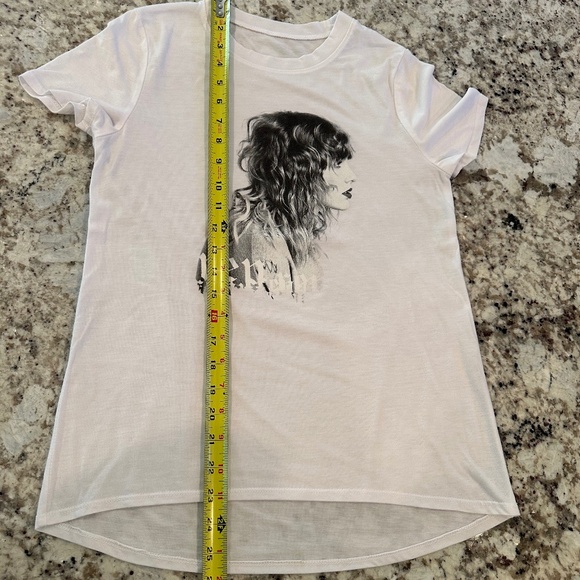 Taylor Swift Reputation Tee Concert Merchandise Size XS - Picture 6 of 7